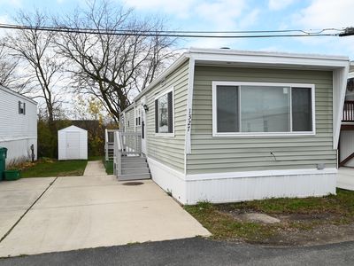 1327 W Branch Rd, Northfield, IL, 60093