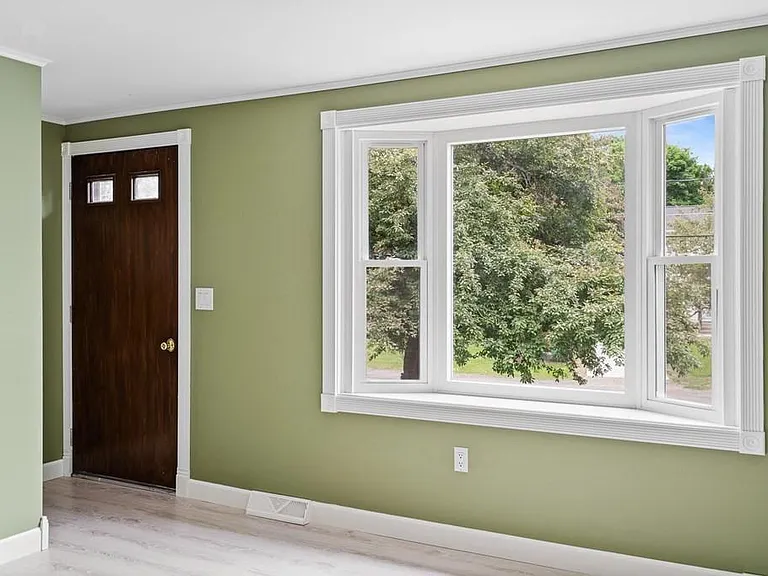 46 Harrison Pl — Photo 7