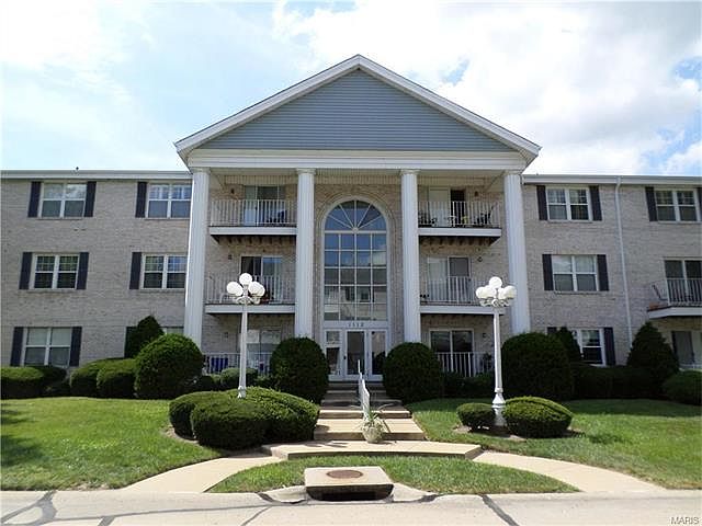 1st image of 1112 Sunhaven Dr APT I