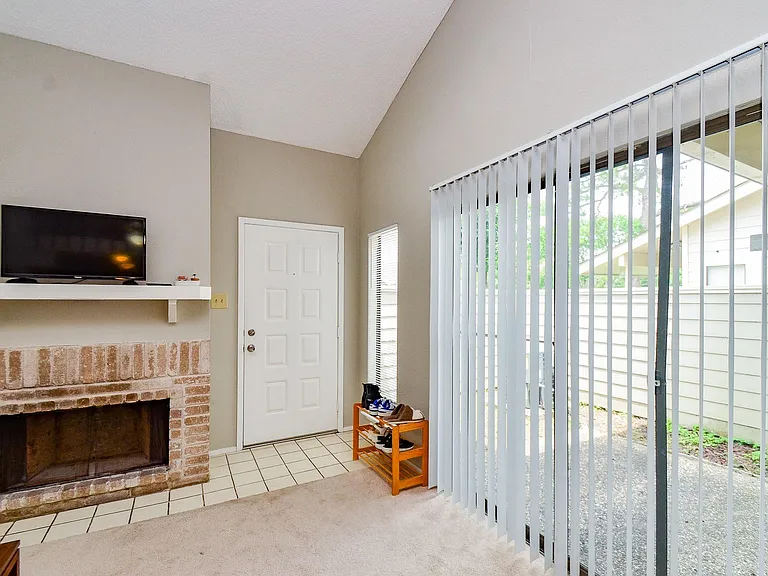 6211 Ludington Dr #21-909 — Photo 16