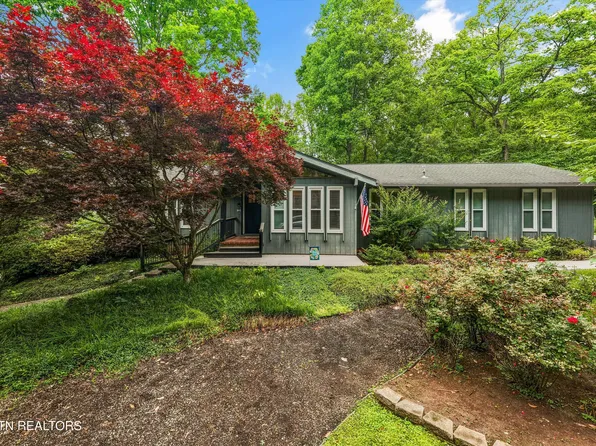 4420 Edgewood Rd, Louisville, TN 37777