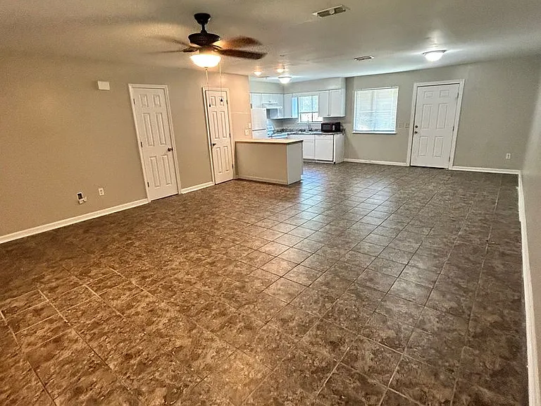 147 Cheri Ln — Photo 7