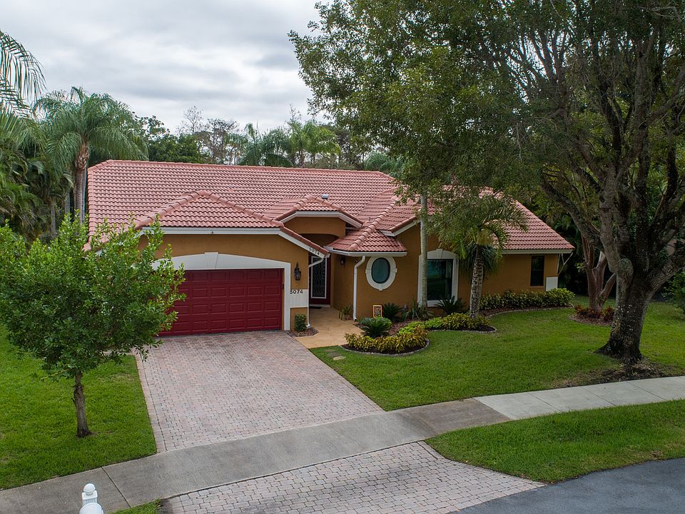 1st image of 5074 NW 51st Ave