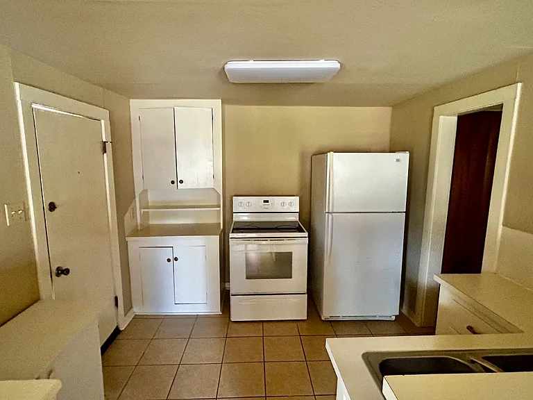 723 Jenkins Ave — Photo 4