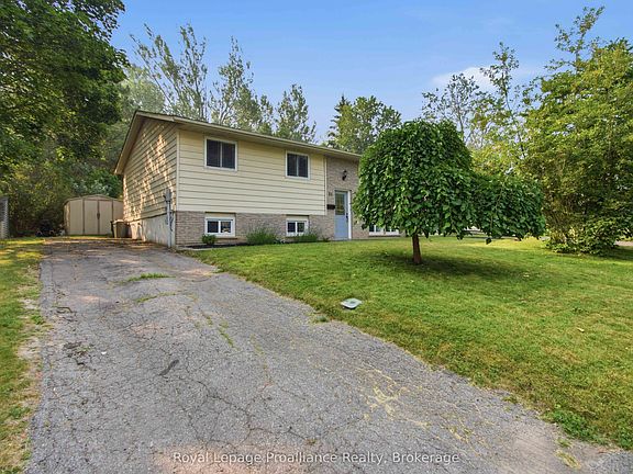 2nd image of 25 Radeski St