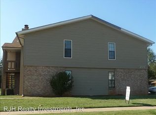 233 Chalmette Dr APT B, Norman, OK 73071