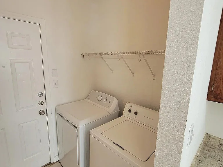 814 Sagewood Trl — Photo 8