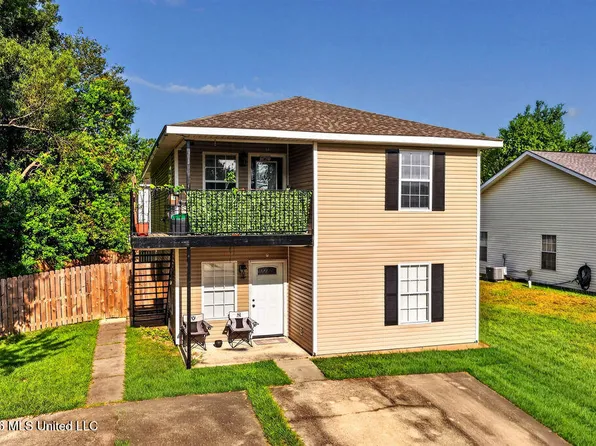 15105 Janus Rd, Diberville, MS 39540