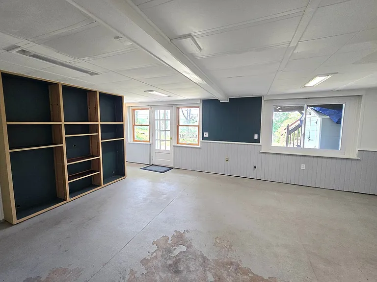 15 Carpender Rd — Photo 33