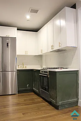 Rented by EXR | media 2