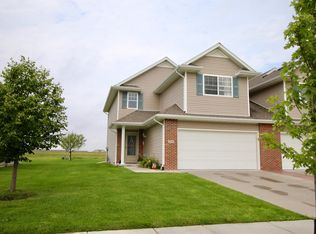 2535 Cedar Cove Rd, Lincoln, NE 68507