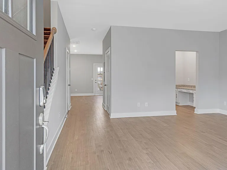 Robinsons Rowhouse Townhomes — Photo 8