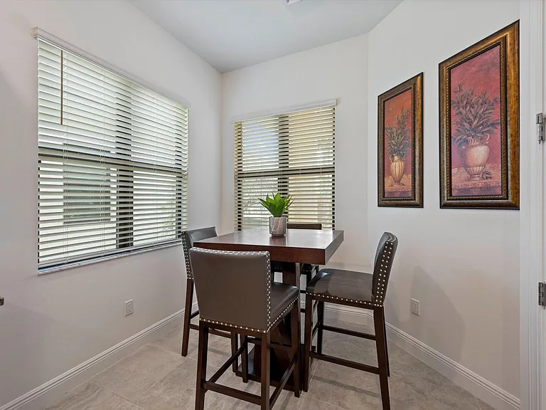 5409 Santa Rosa Ln — Photo 9