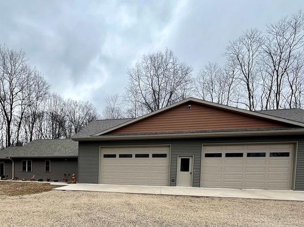 E412 GRENLIE ROAD, Waupaca, WI 54981
