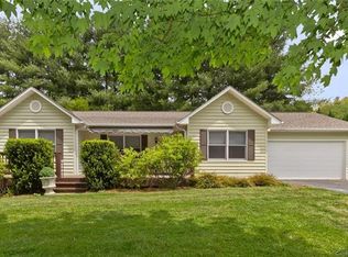 6 Orchard Pl, Weaverville, NC 28787