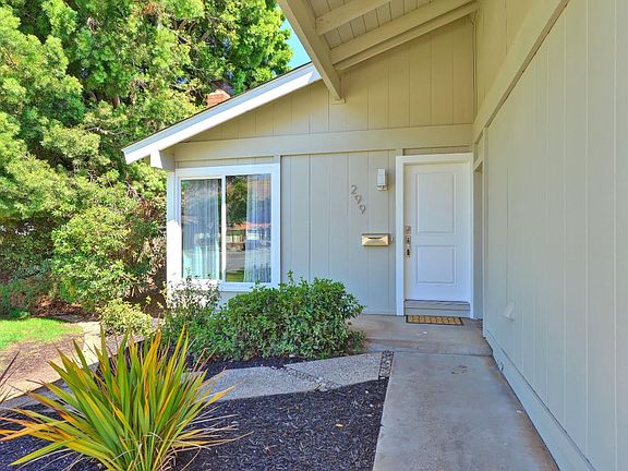 5th image of 299 Esteban Way
