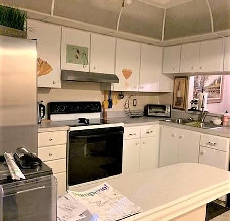 3rd image of 777 S Federal Hwy APT N102