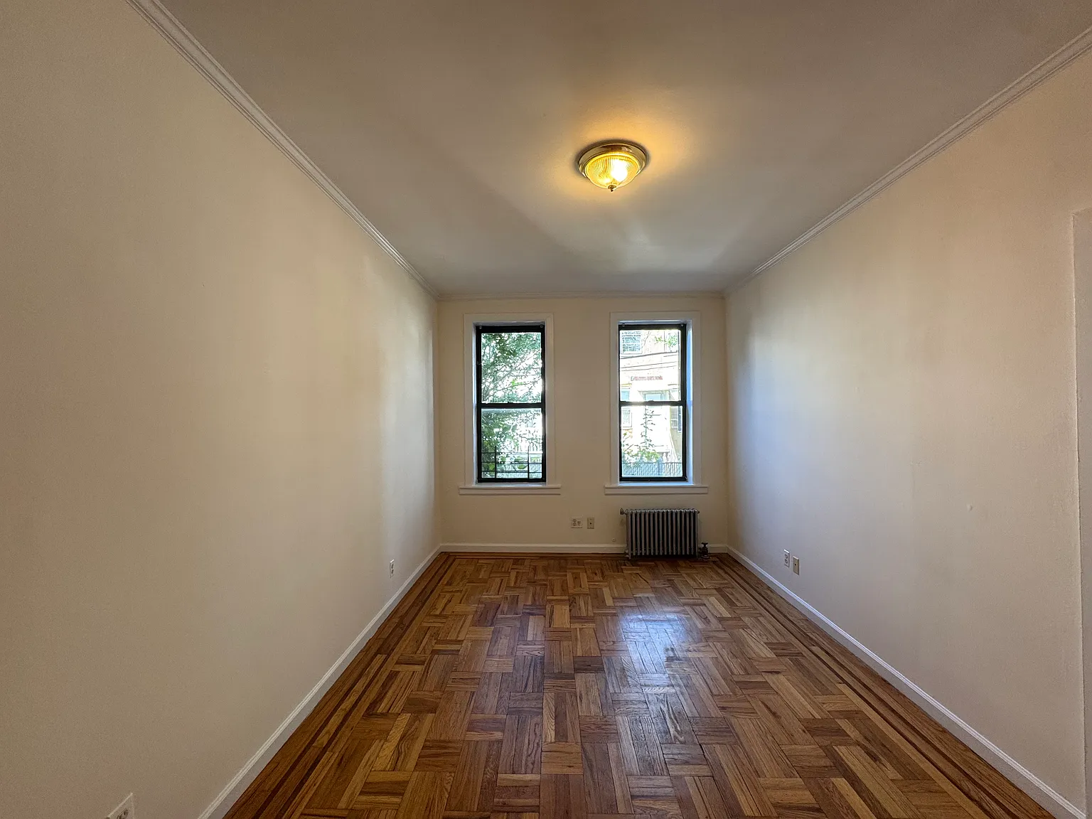 1 bed, $1,892 — Photo 2