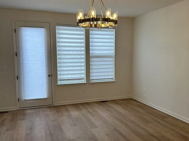 3032 Hydrangea Ln — Photo 6
