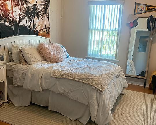 2nd image of 305 Provincial Dr #305