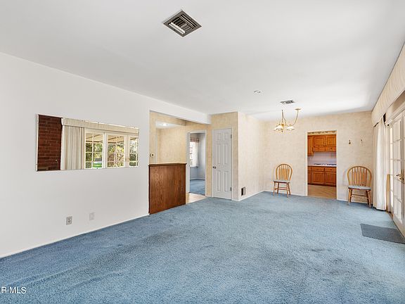 3rd image of 11251 Gloria Ave
