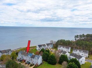 48395 Surfside Dr, Lexington Park, MD