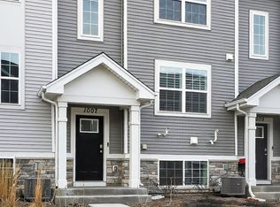 1007 Briar Glen Ct, Hampshire, IL 60140