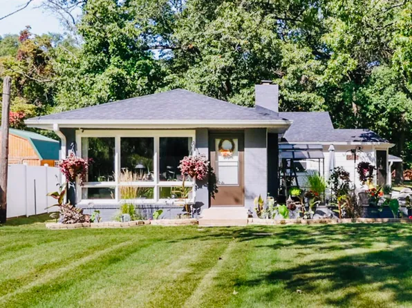 5412 Clem Rd, Portage, IN 46368