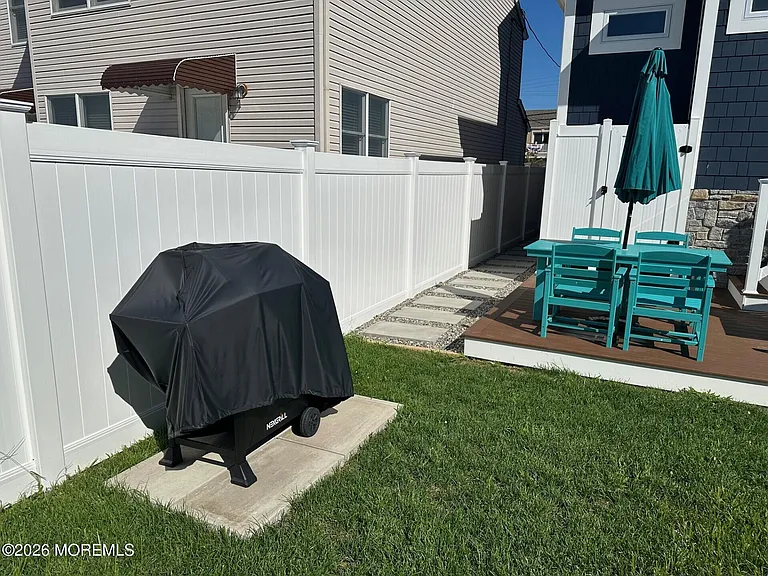 102 New Jersey Ave — Photo 34