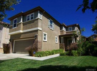 19945 Holly Dr, Santa Clarita, CA 91350