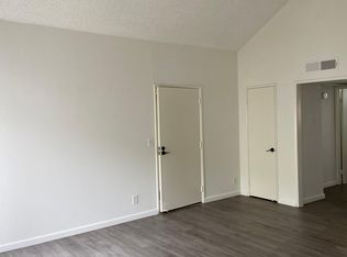 1344 N Serrano Ave, Los Angeles, CA 90027