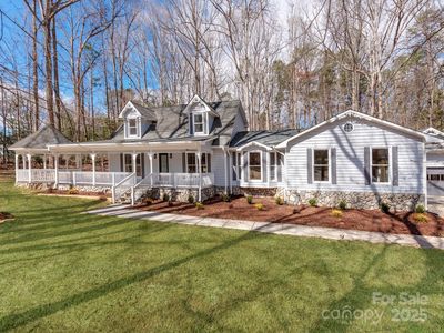 107 Rutledge Rd, Mount Holly, NC, 28120