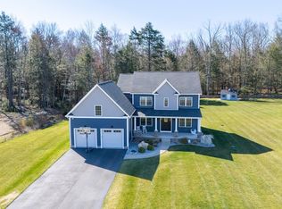 17 Noble Steed Xing, Southwick, MA 01077