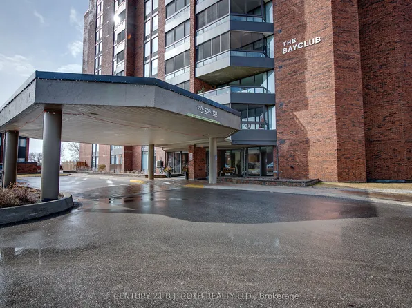 181 Collier St #301, Barrie, ON L4M 5L6