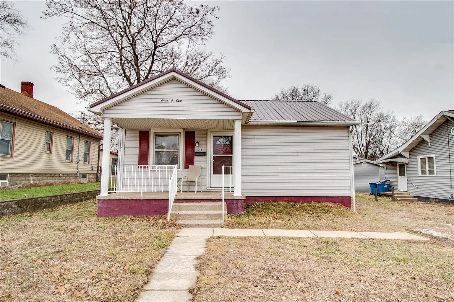 708 Rice St photo 1