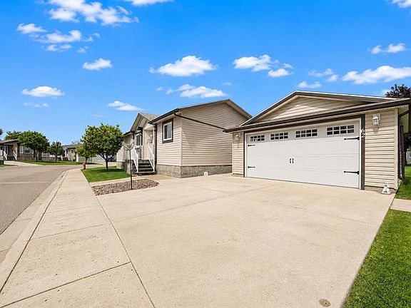 2nd image of 62 Timothy Way SE