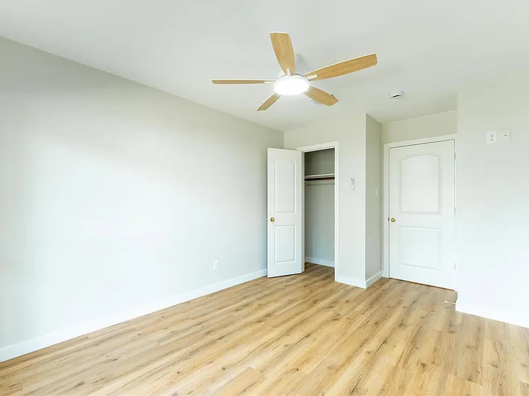 6119 S Braeswood Blvd — Photo 22