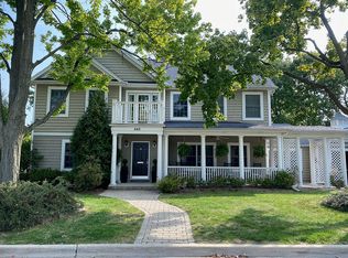 645 Lincoln St, Glenview, IL 60025