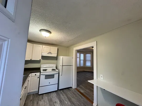 7 Spring St #1-A, Taunton, MA 02780