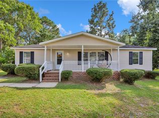 2207 Keen Ct, Raeford, NC 28376