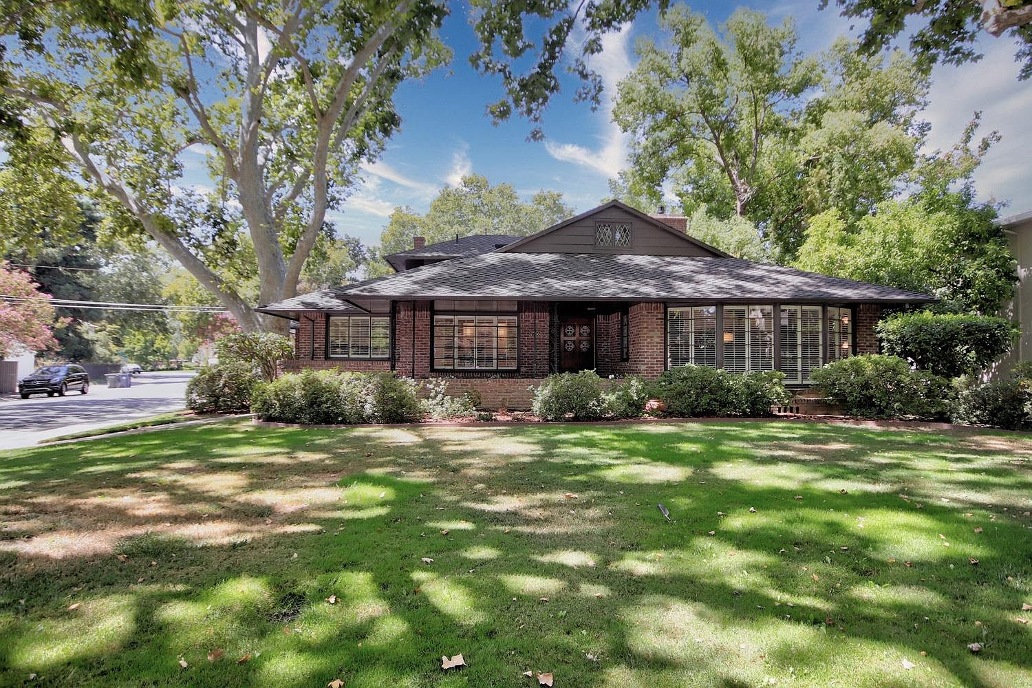 2766 Land Park Dr, Sacramento, CA 95818 Zillow