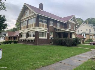 204 Jefferson St, Savanna, IL 61074