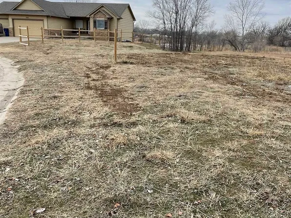 15 Sycamore Pond Ave, Wichita, KS 67217