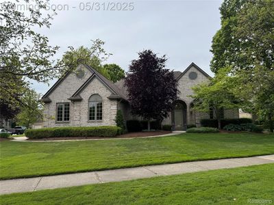 7348 William Dr, Shelby Township, MI, 48316