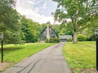 132 Perry Ave, Norwalk, CT 06850