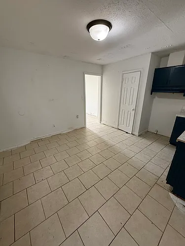 650 N Washington Ave Photo 1