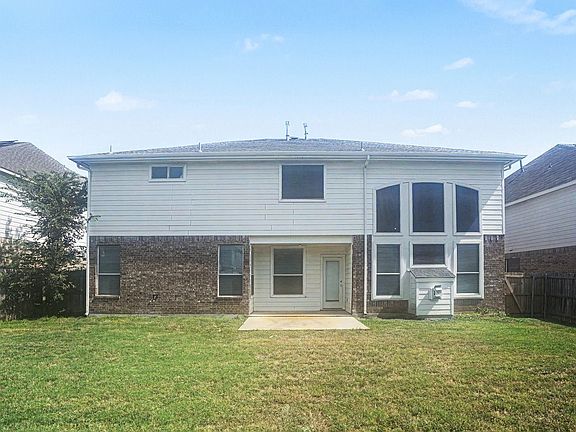 4th image of 4808 Winterview Dr