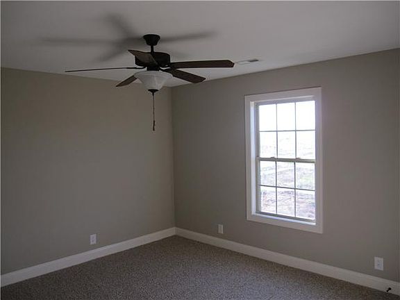 5th image of 109 Hickory Wild Lot 109