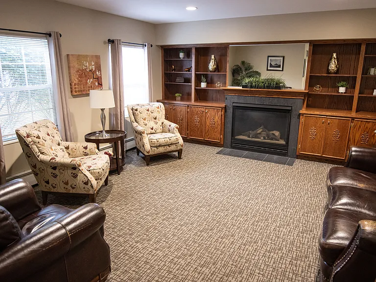 Seneca Pointe — Photo 19