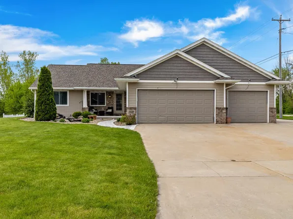 1101 Pisces Pl, De Pere, WI 54115